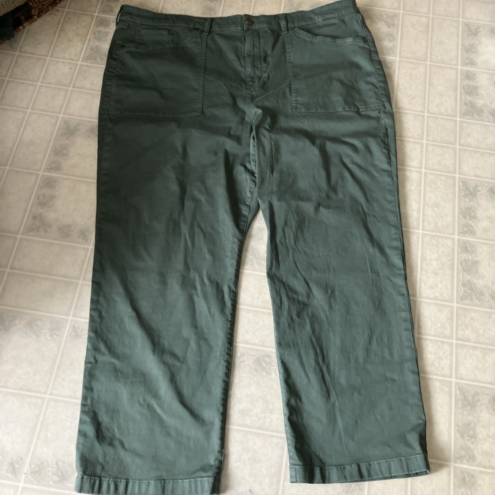 Torrid FIRST At FIT 26R Green 5 Pocket Jeans Utility Pockets Flat front PPJLOT1R
